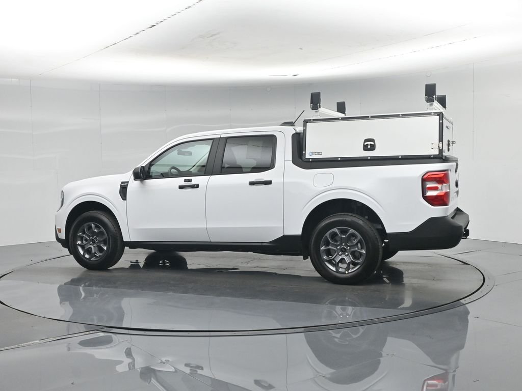 New 2026 Oxford White Ford XLT image 30