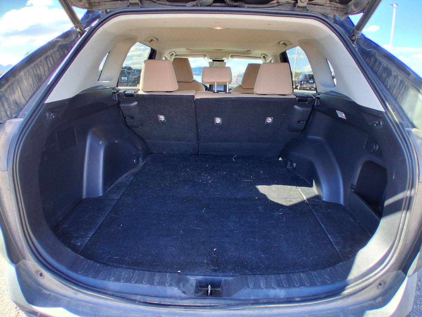 Used 2021 Midnight Black Metallic Toyota XLE image 20