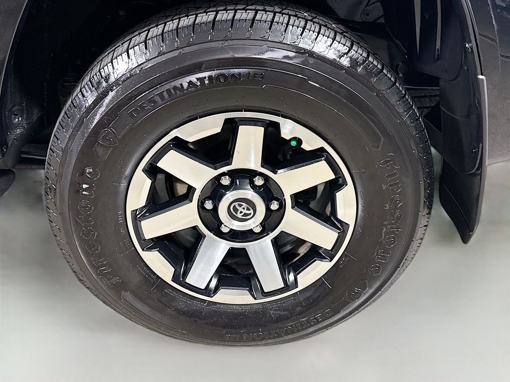 Used 2020 Midnight Black Metallic Toyota TRD Off Road Premium image 31