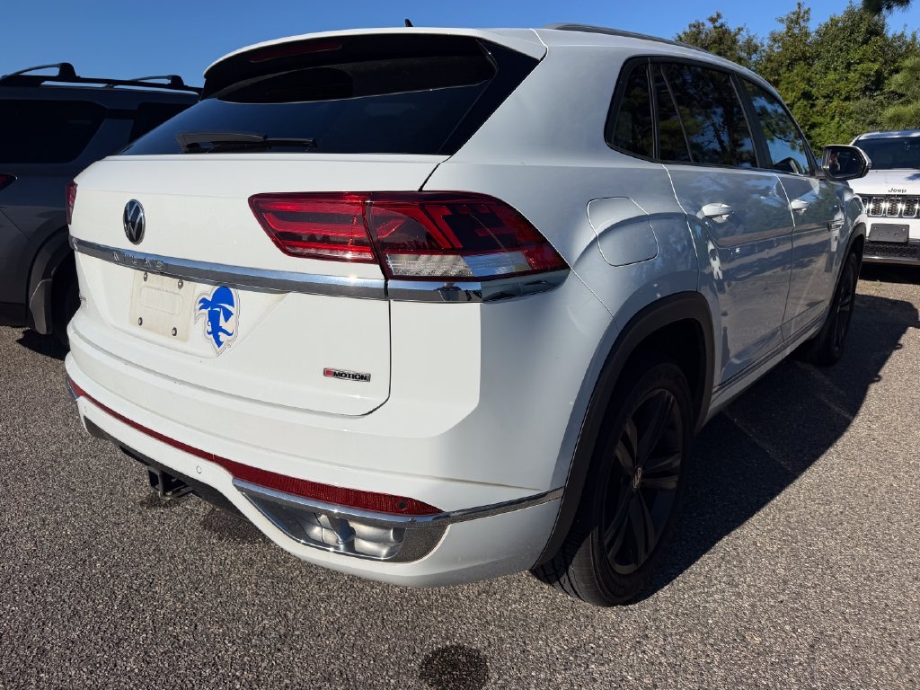Used 2021 Pure White Volkswagen 3.6L V6 SE w/Technology R-Line image 3