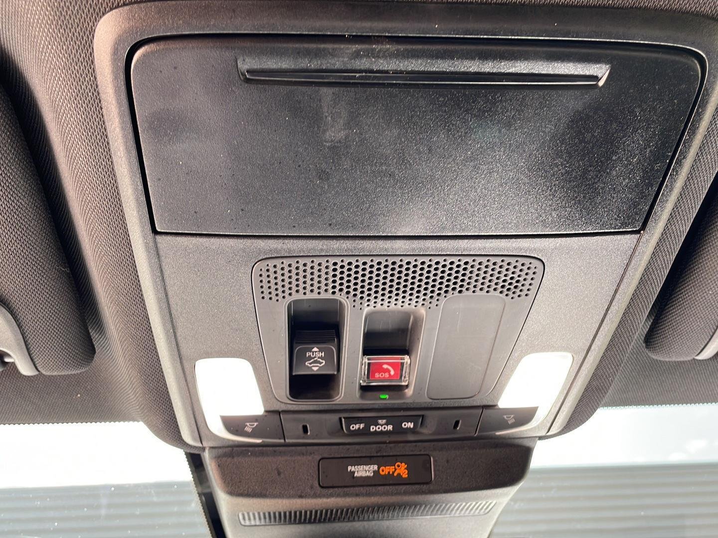 Used 2025 Still Night Pearl Honda Sport image 19