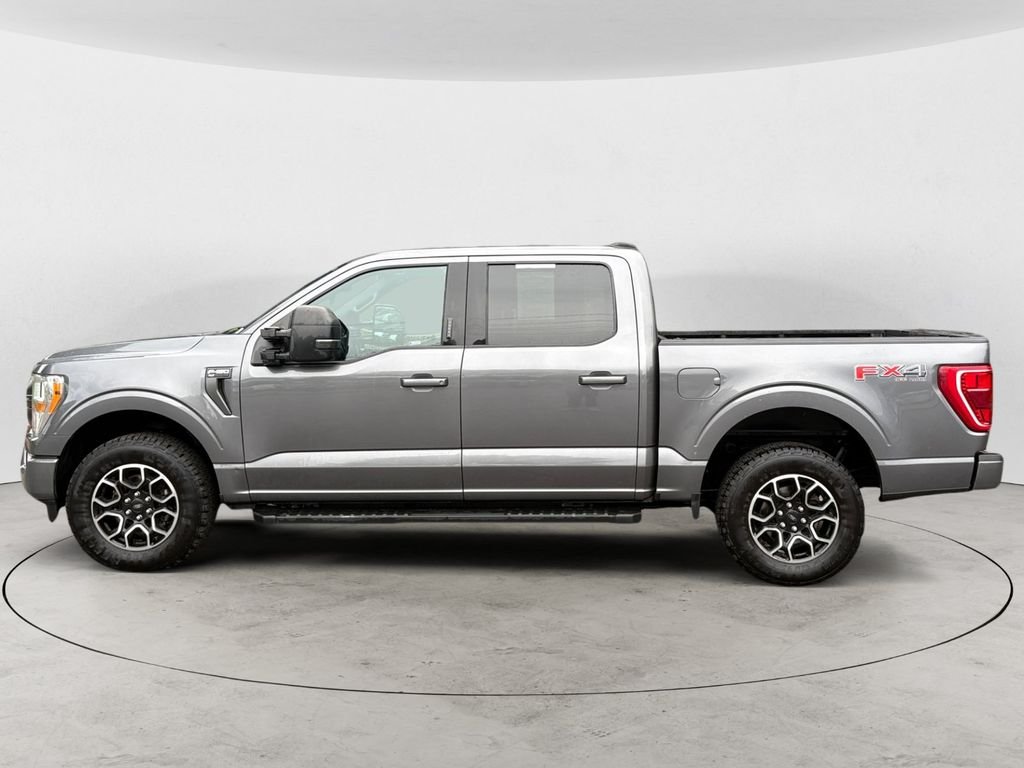 Used 2021 Gray Ford XLT image 8