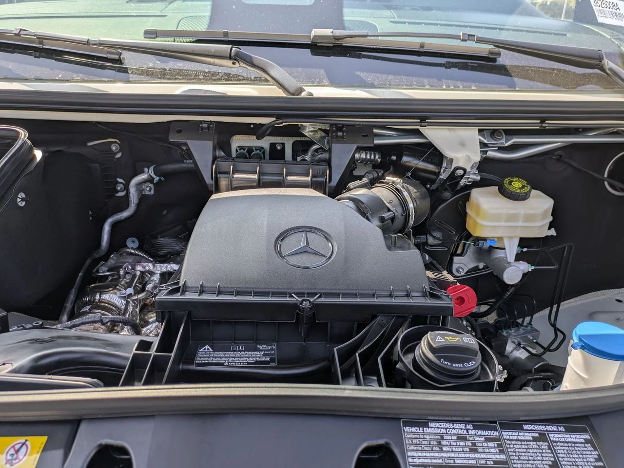 2025 Mercedes-Benz Sprinter Crew Van Base - Photo 9