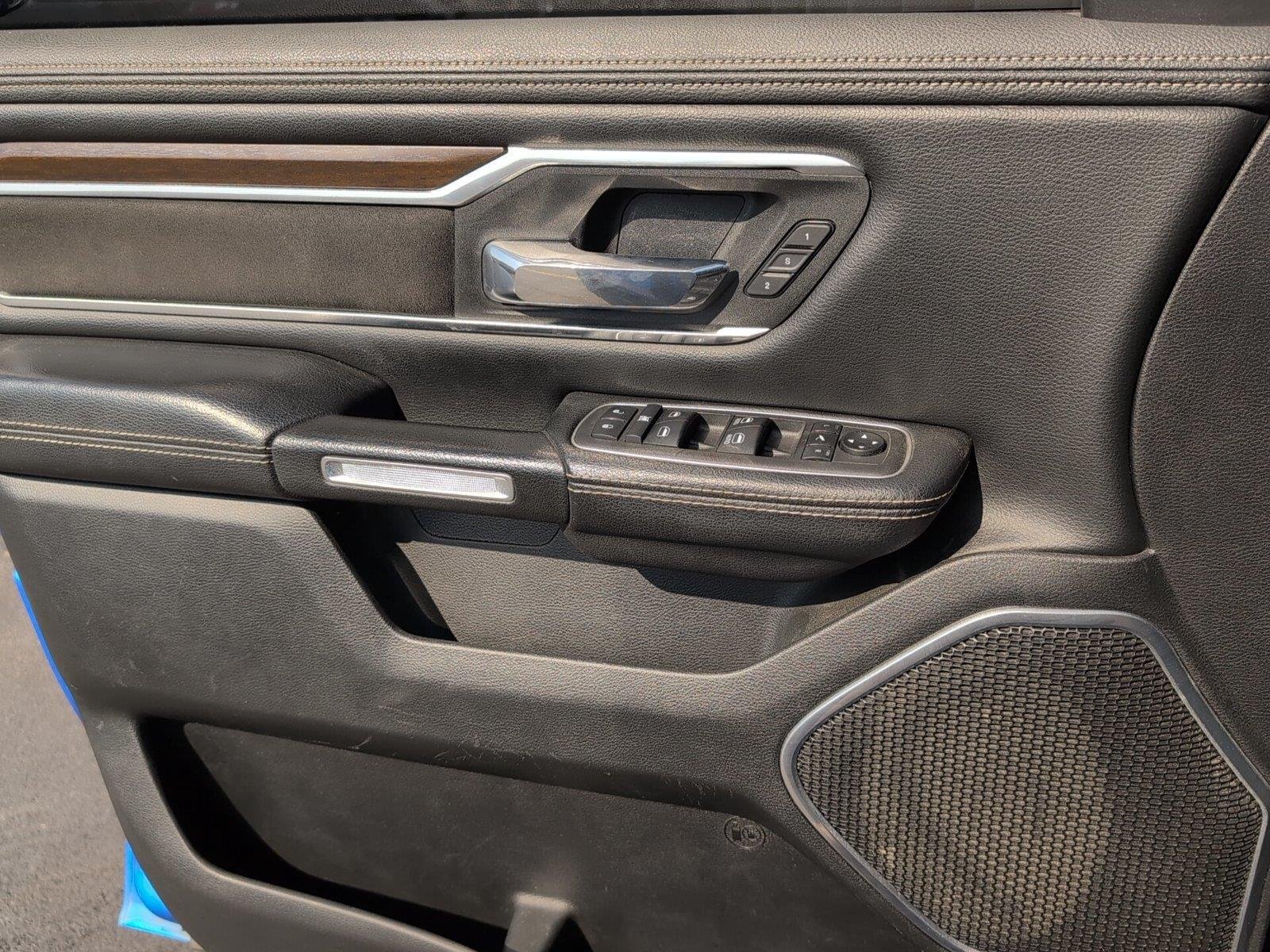 Used 2021 Hydro Blue Pearlcoat Ram Laramie image 15