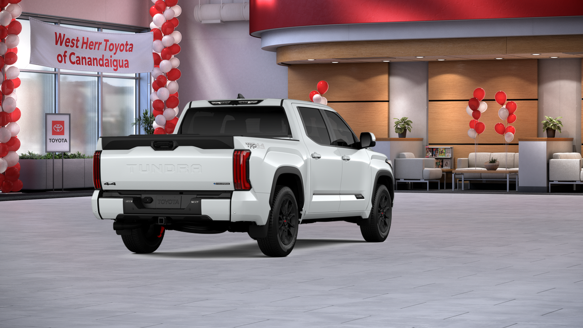 2025 Toyota Tundra Platinum - Photo 17