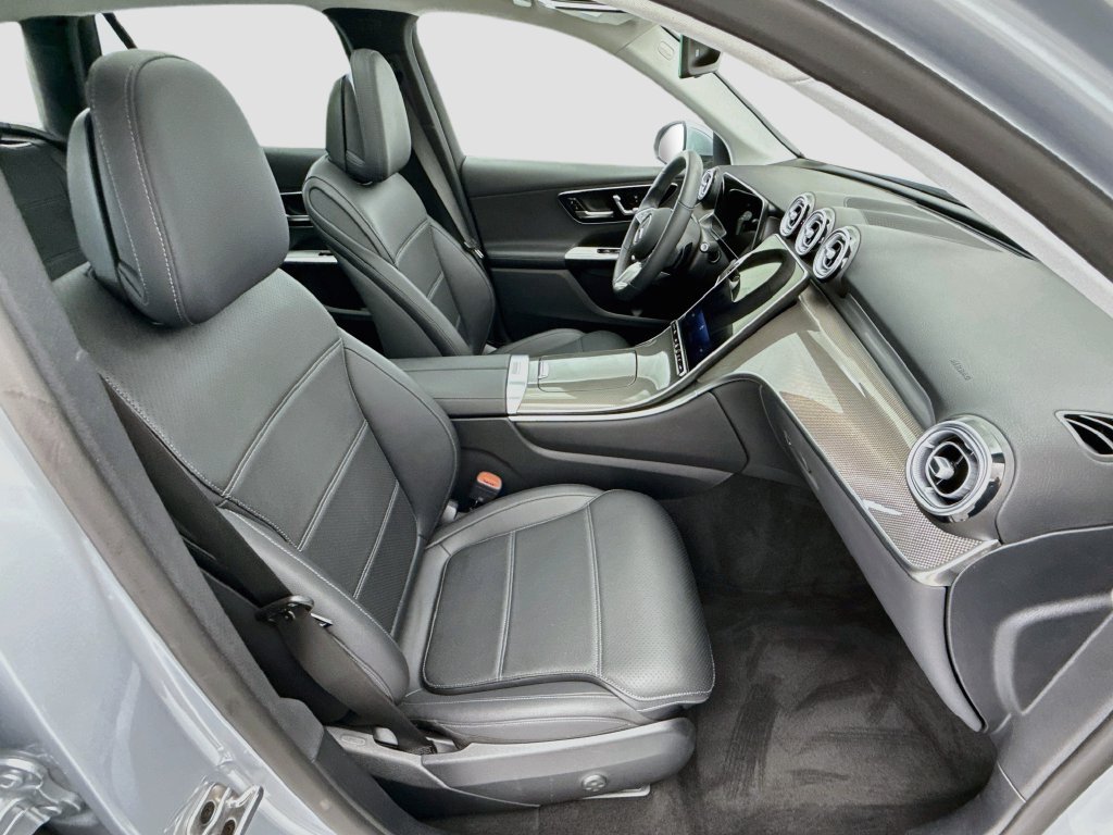 Certified Used 2026 Cirrus Silver Metallic Mercedes-Benz GLC 300 image 19