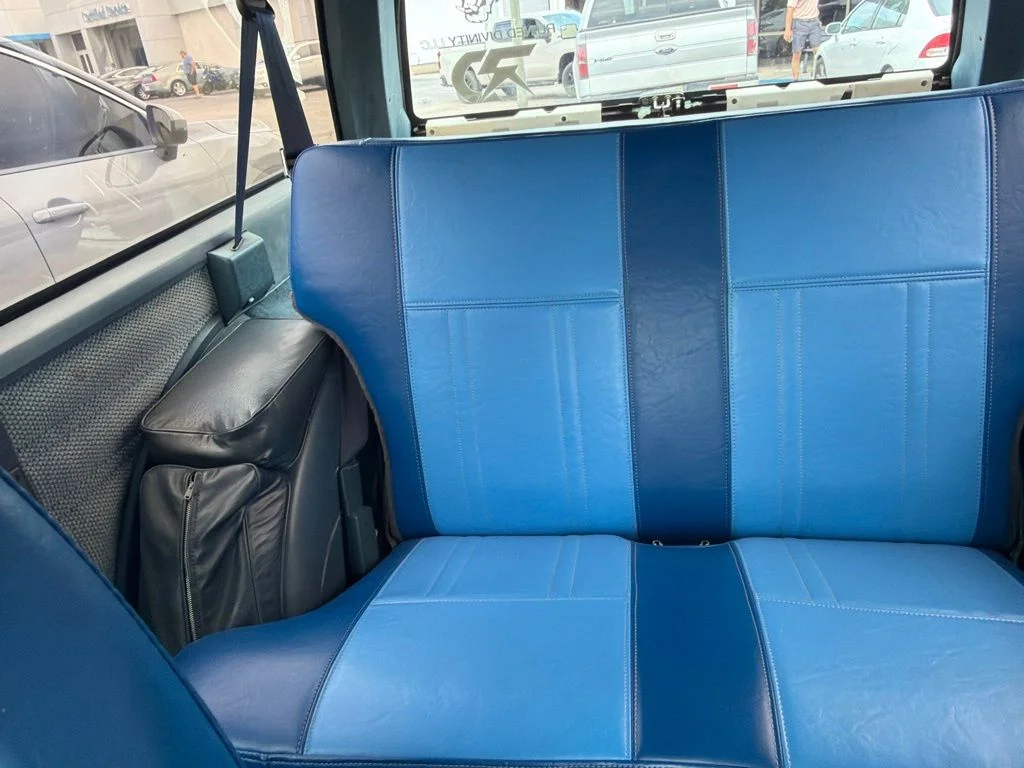 Used 1989 Blue GMC Base image 23
