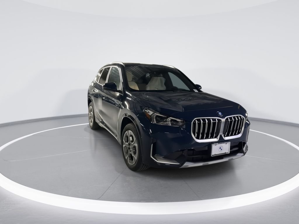 Used 2026 Blue BMW xDrive28i image 2