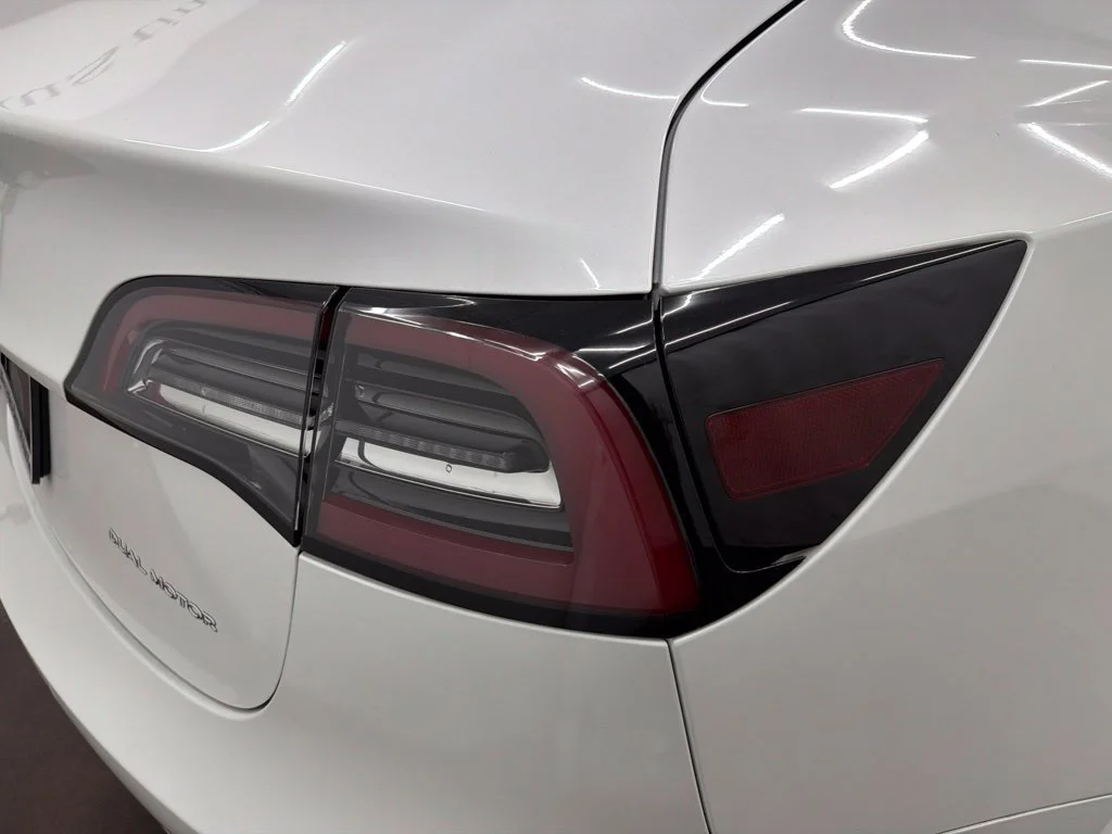 Used 2021 White Tesla Long Range image 11