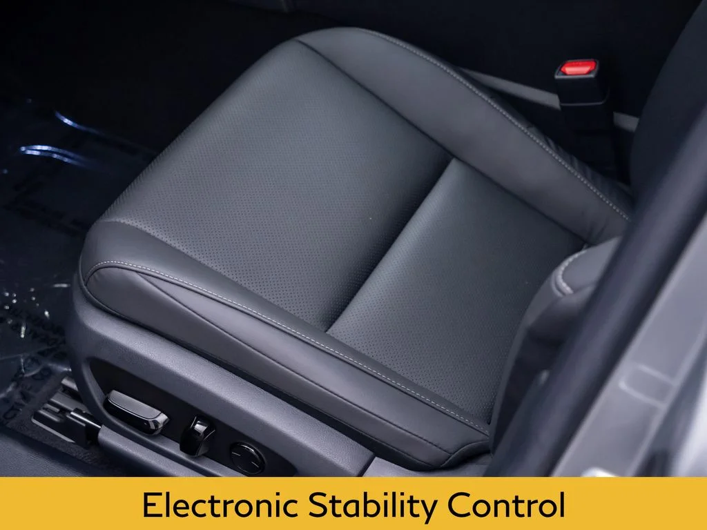 Used 2023 Silver Lexus 300h image 14