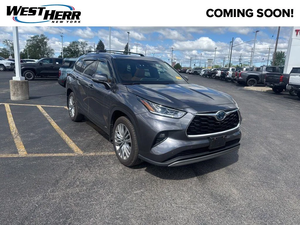 Used 2024 Magnetic Gray Metallic Toyota Platinum image 1