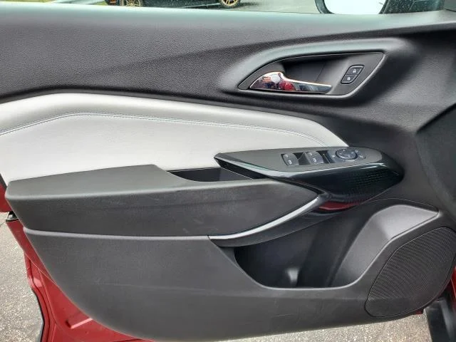 2025 Chevrolet Trax LT - Photo 19