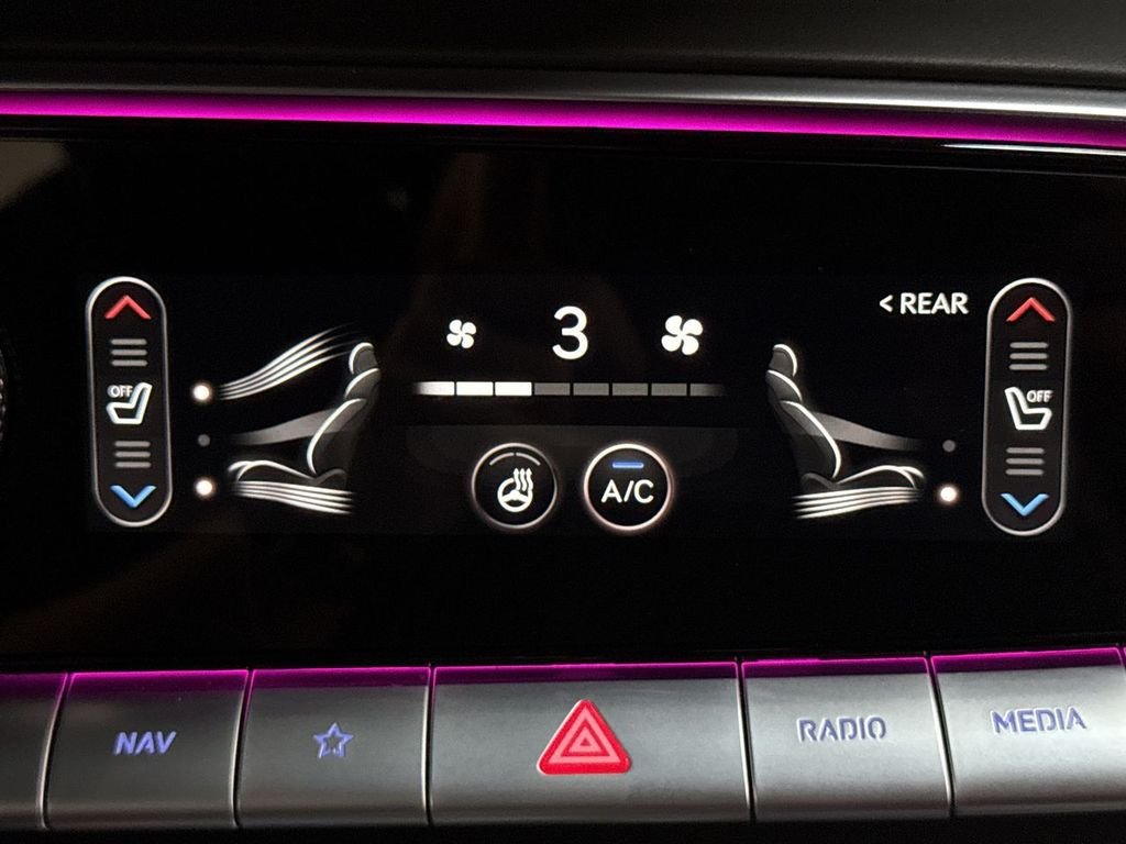 Used 2025 Black Genesis 3.5T Sport image 34