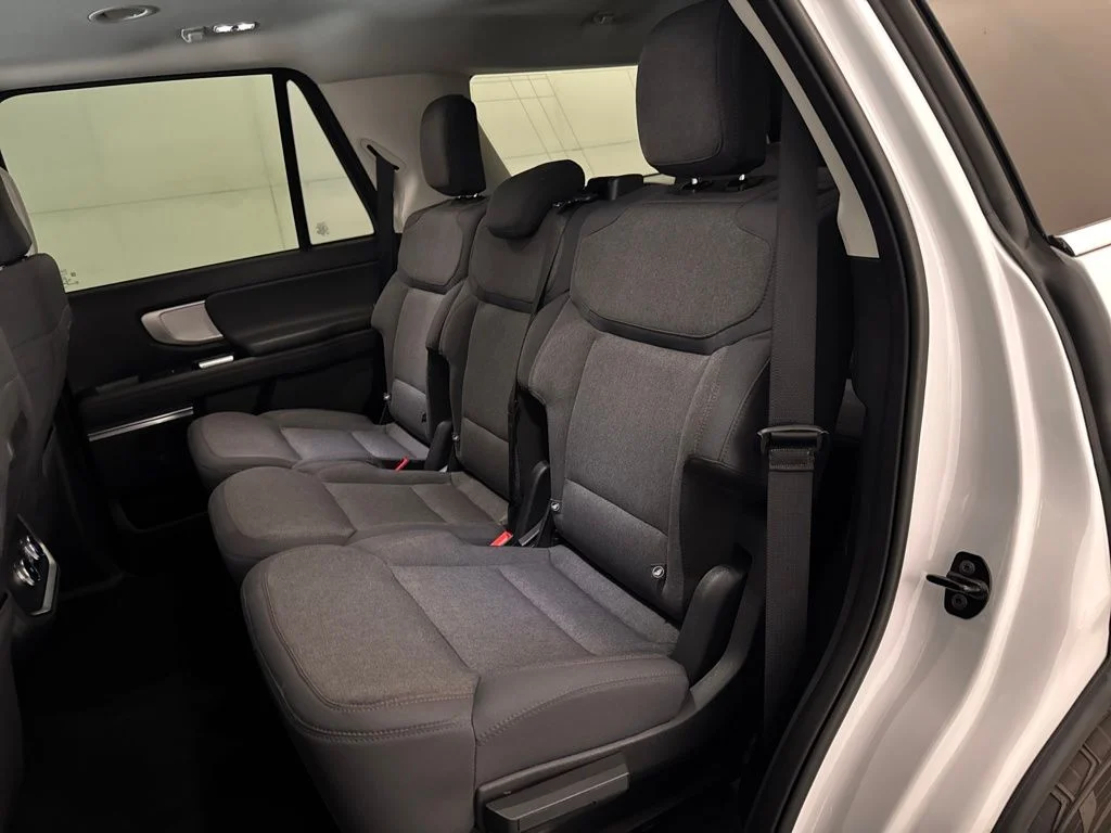 Certified Used 2025 White Ford Active image 31