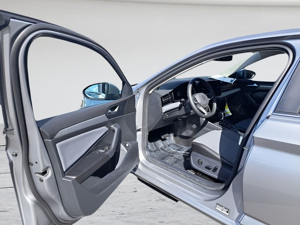 New 2026 Silver Volkswagen 1.5T SE image 26