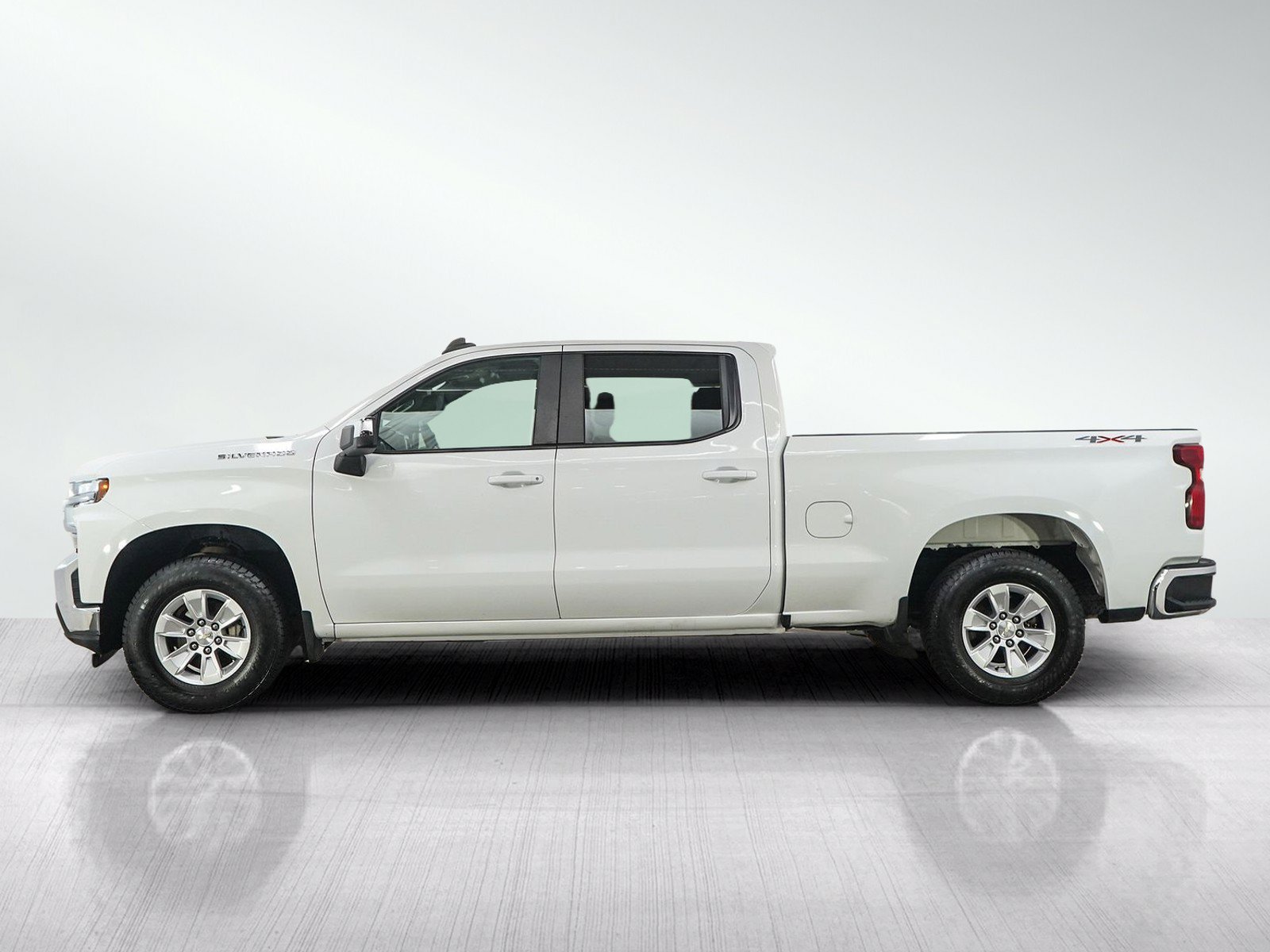 Used 2019 Chevrolet Silverado 1500 LT with VIN 1GCPYDEK5KZ378368 for sale in Minneapolis, Minnesota