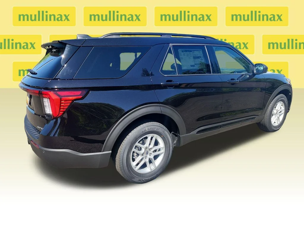 New 2026 Black Ford Active image 3