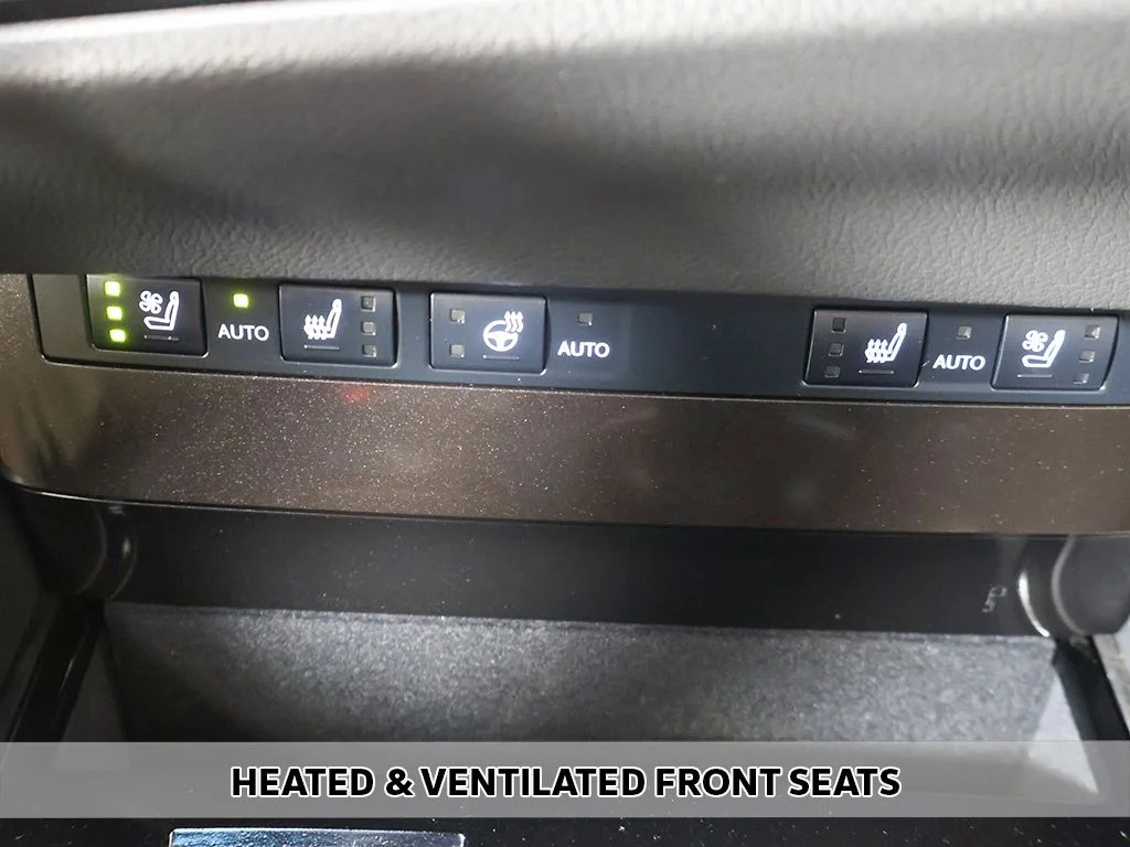 Used 2023 White Lexus 300h image 8