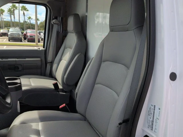 New 2027 Oxford White Ford E-450 DRW image 16