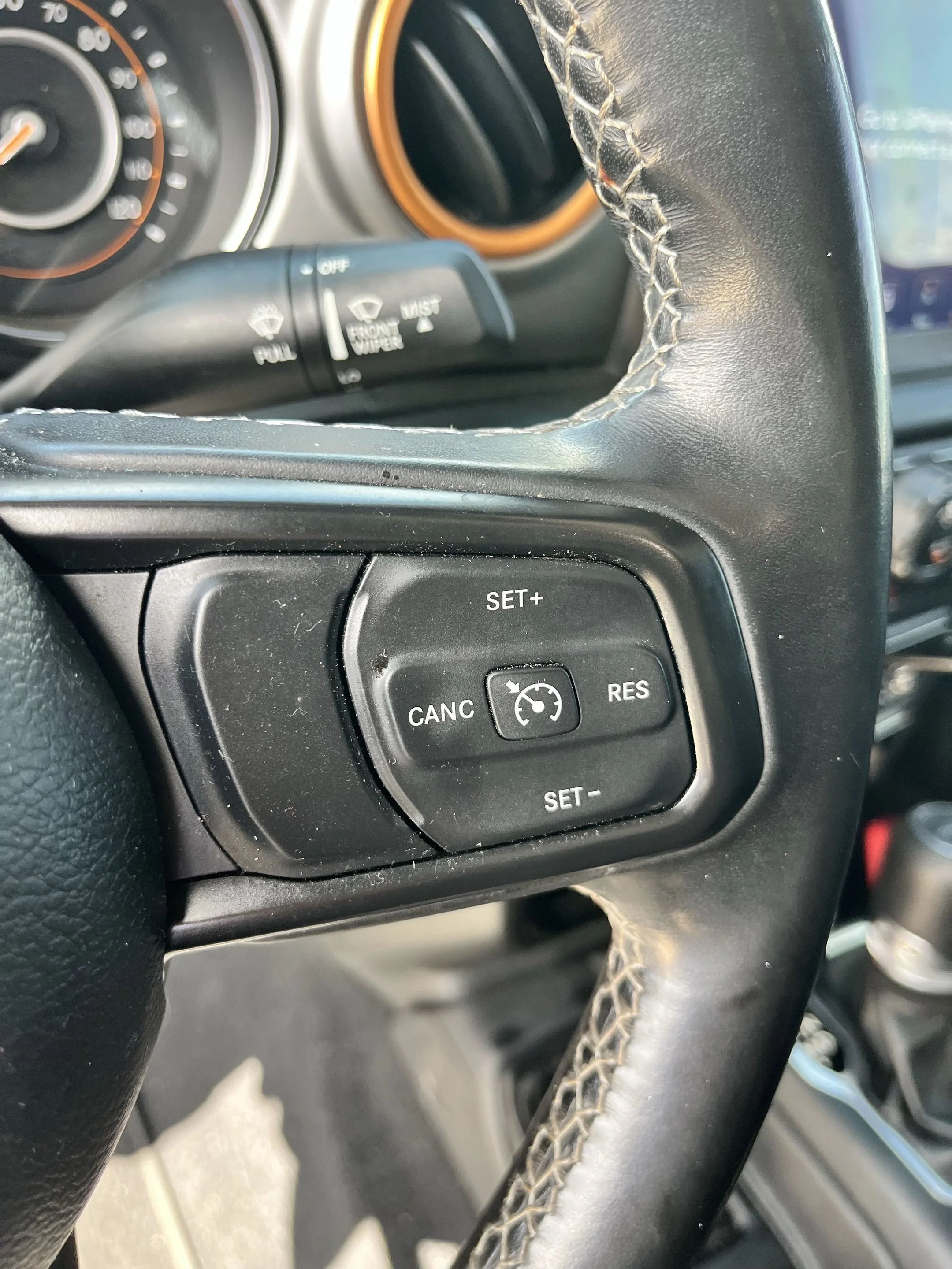 Used 2021 Red Jeep Sport image 12