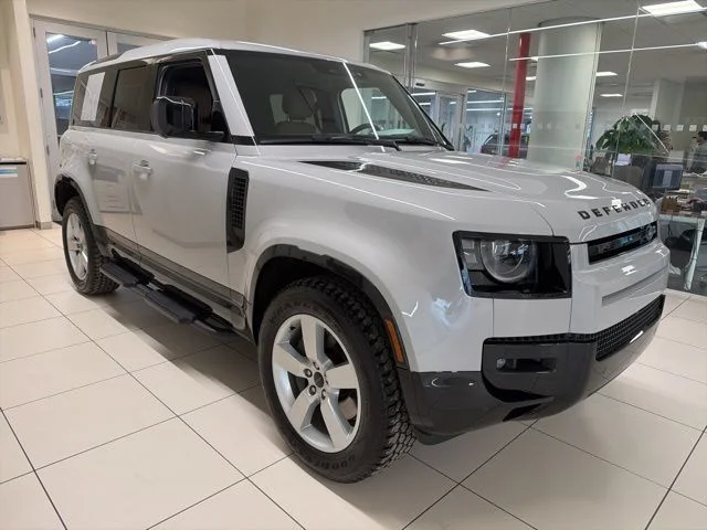 New 2026 Borasco Grey Land Rover X-Dynamic SE image 6