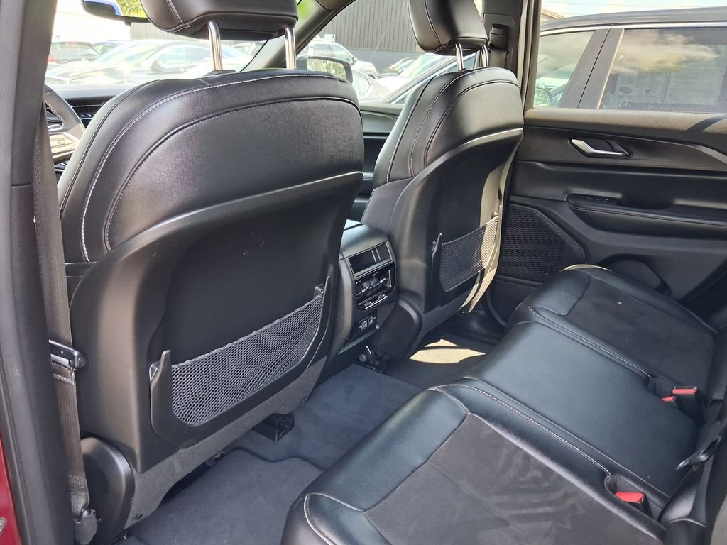 Used 2023 Red Jeep Altitude X image 15