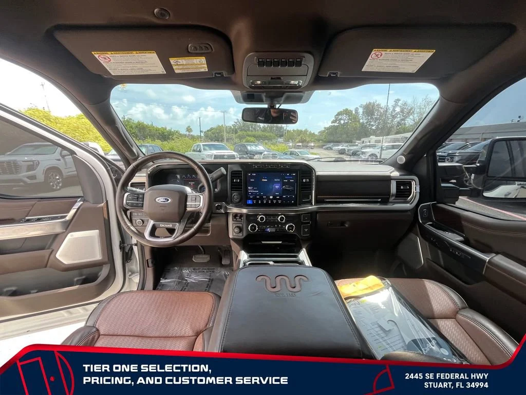 Used 2023 White Ford King Ranch image 29