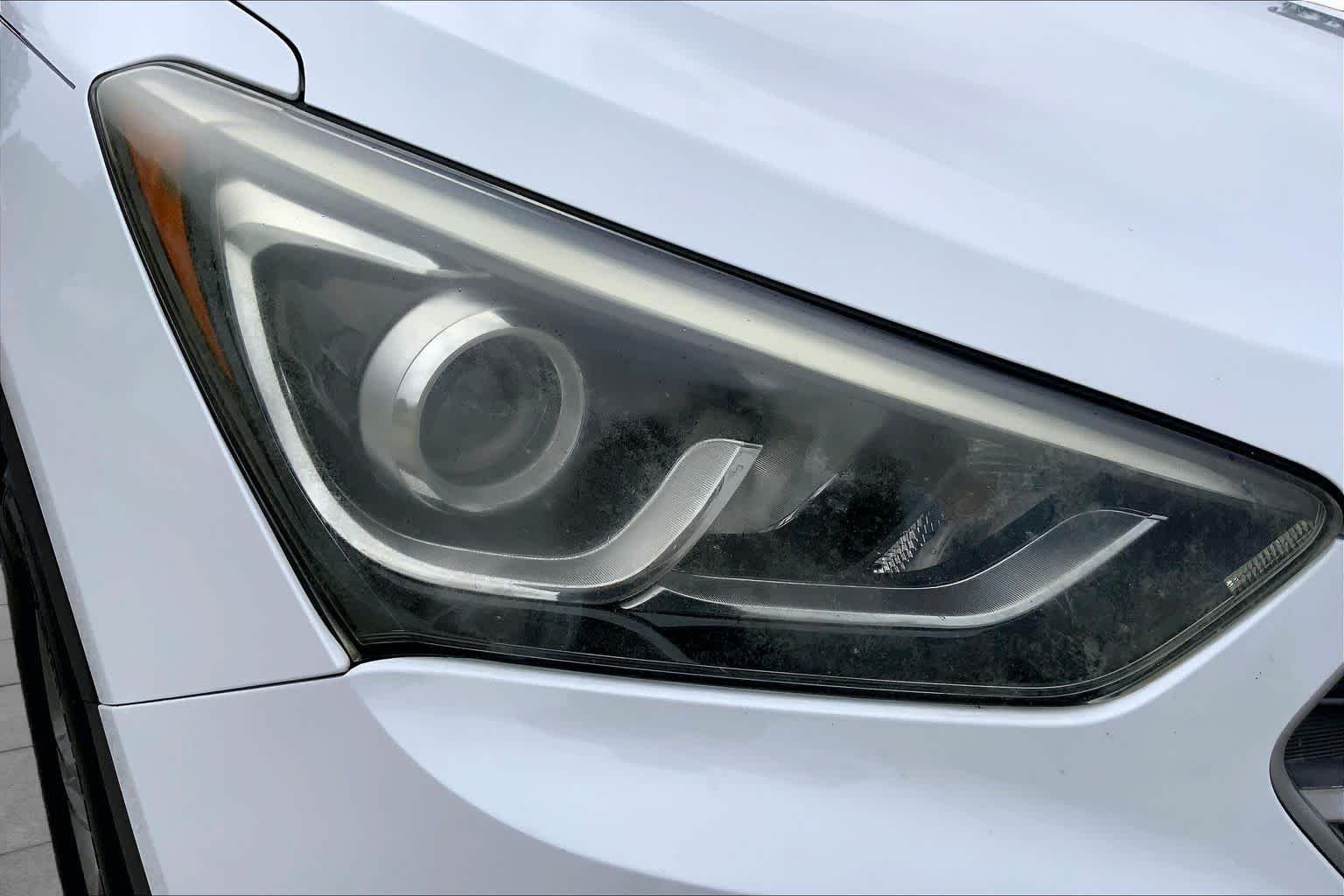 Used 2017 Frost White Pearl Hyundai 2.4L image 27