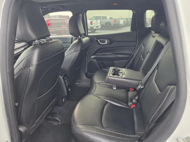 Used 2024 White Jeep Limited image 10