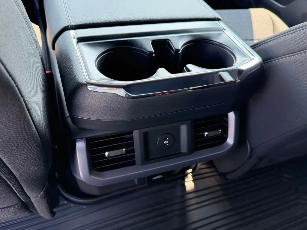 New 2026 Avalanche Ford XLT image 18