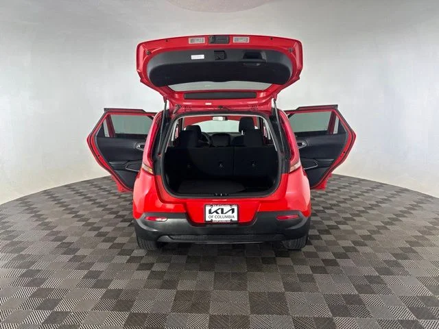 Used 2021 Red Kia LX image 17