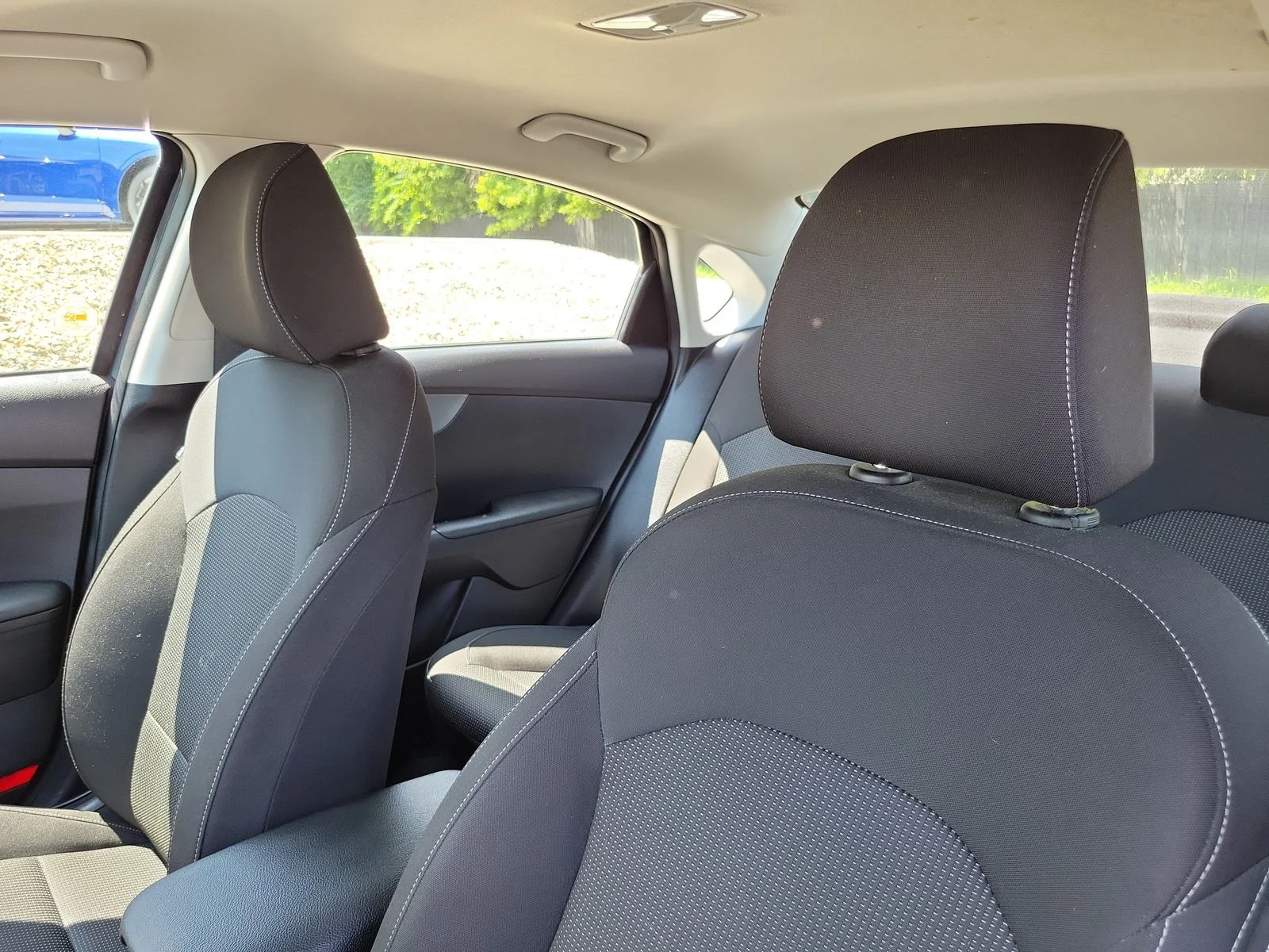 Used 2021 Gray Kia LXS image 11