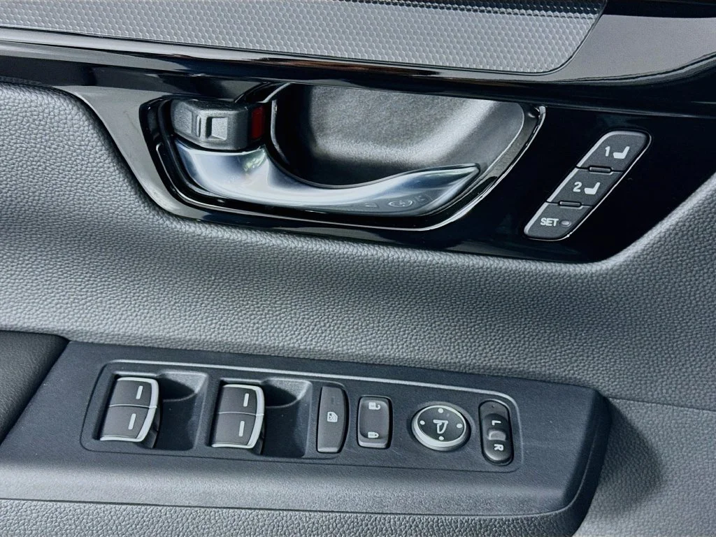 New 2027 Urban Gray Pearl Honda Sport Touring image 26