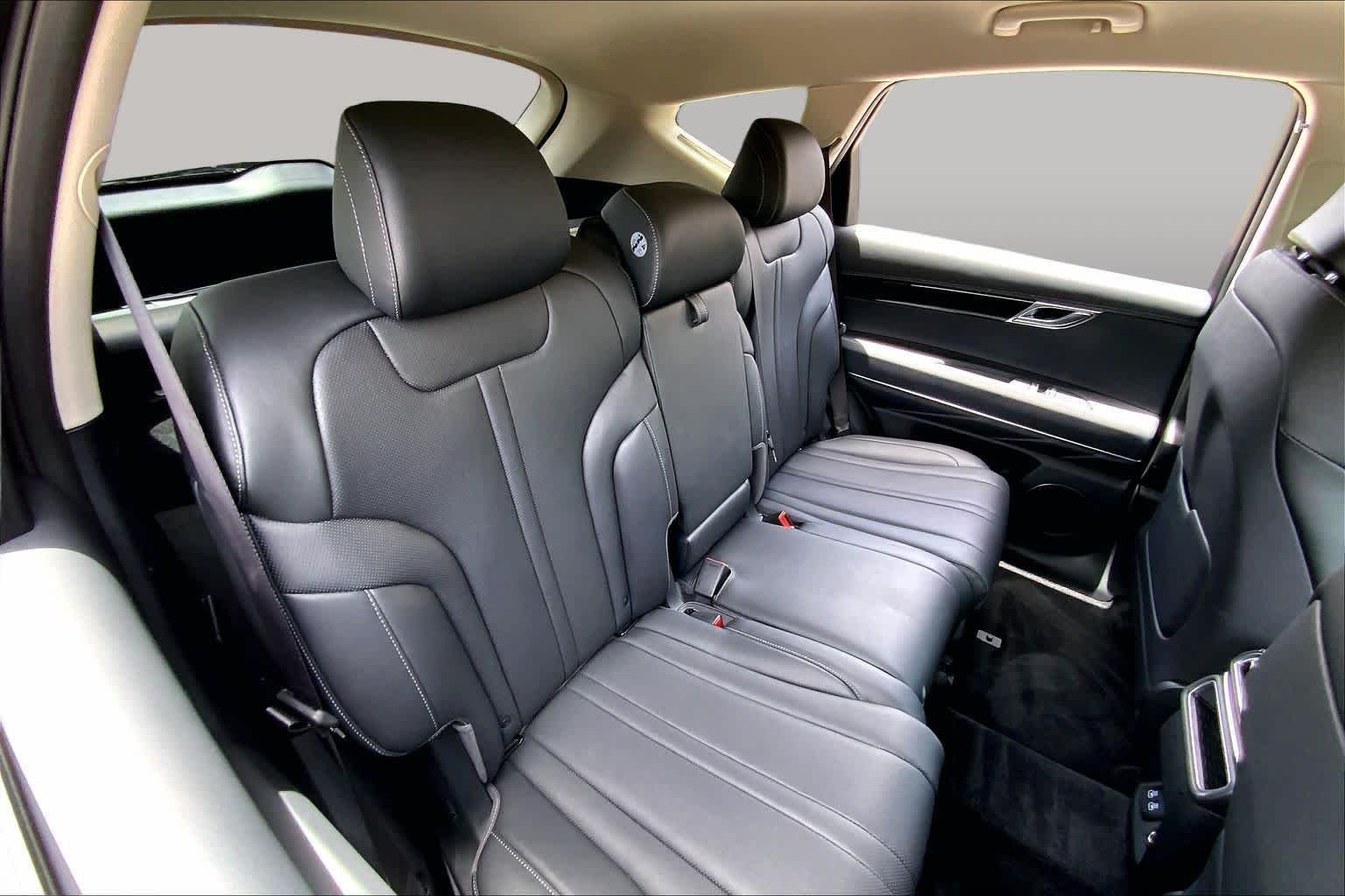 Used 2026 Savile Silver Genesis 2.5T image 19