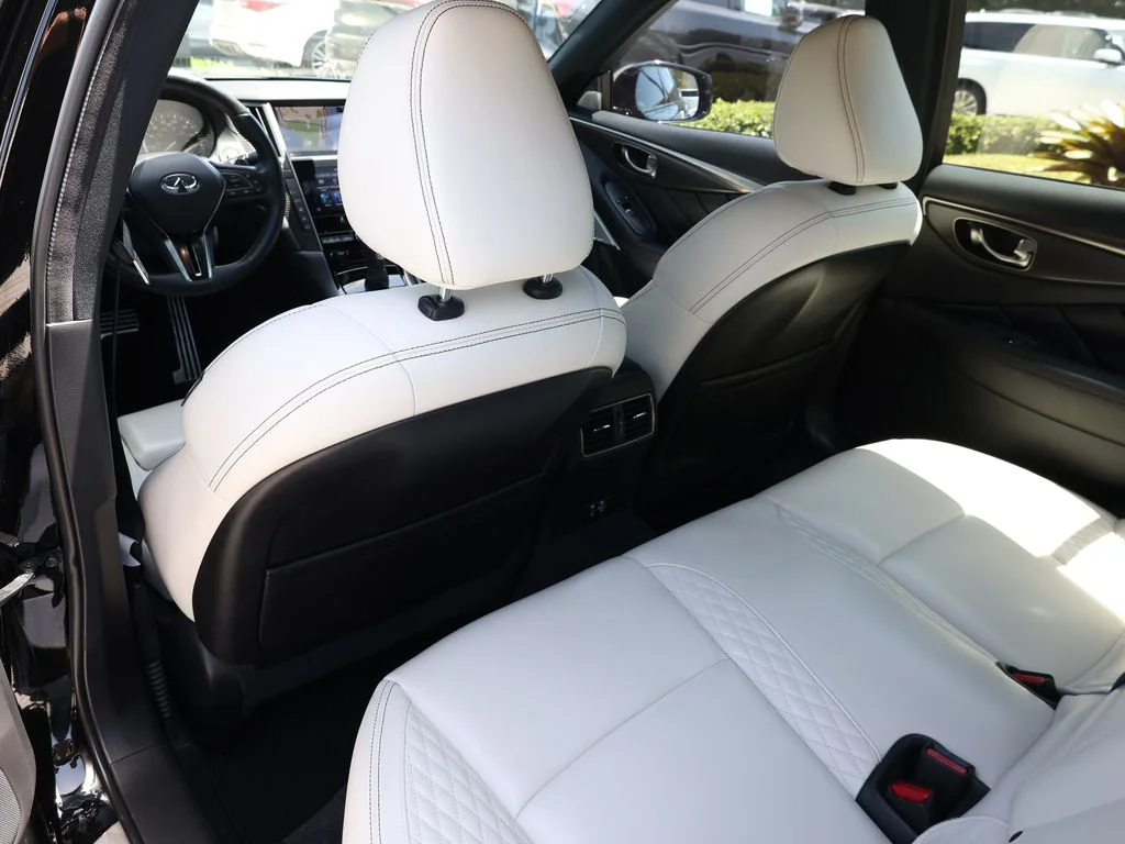 Certified Used 2023 Black INFINITI Red Sport 400 image 19