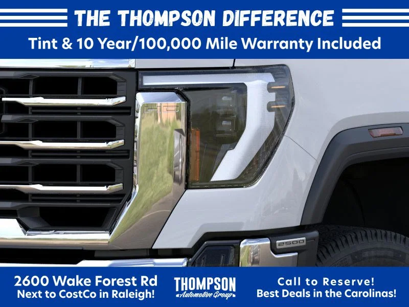 New 2026 Glacier White Tricoat GMC SLT image 10