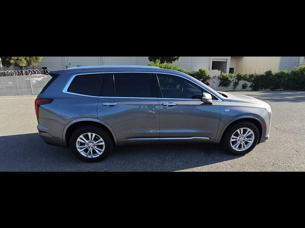 Used 2021 SATIN STEEL METALLIC Cadillac Luxury image 1