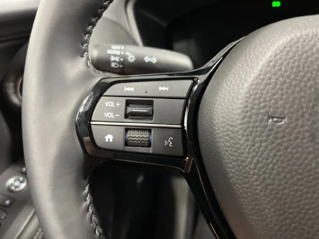 New 2027 Platinum White Pearl Honda EX-L AWD image 17