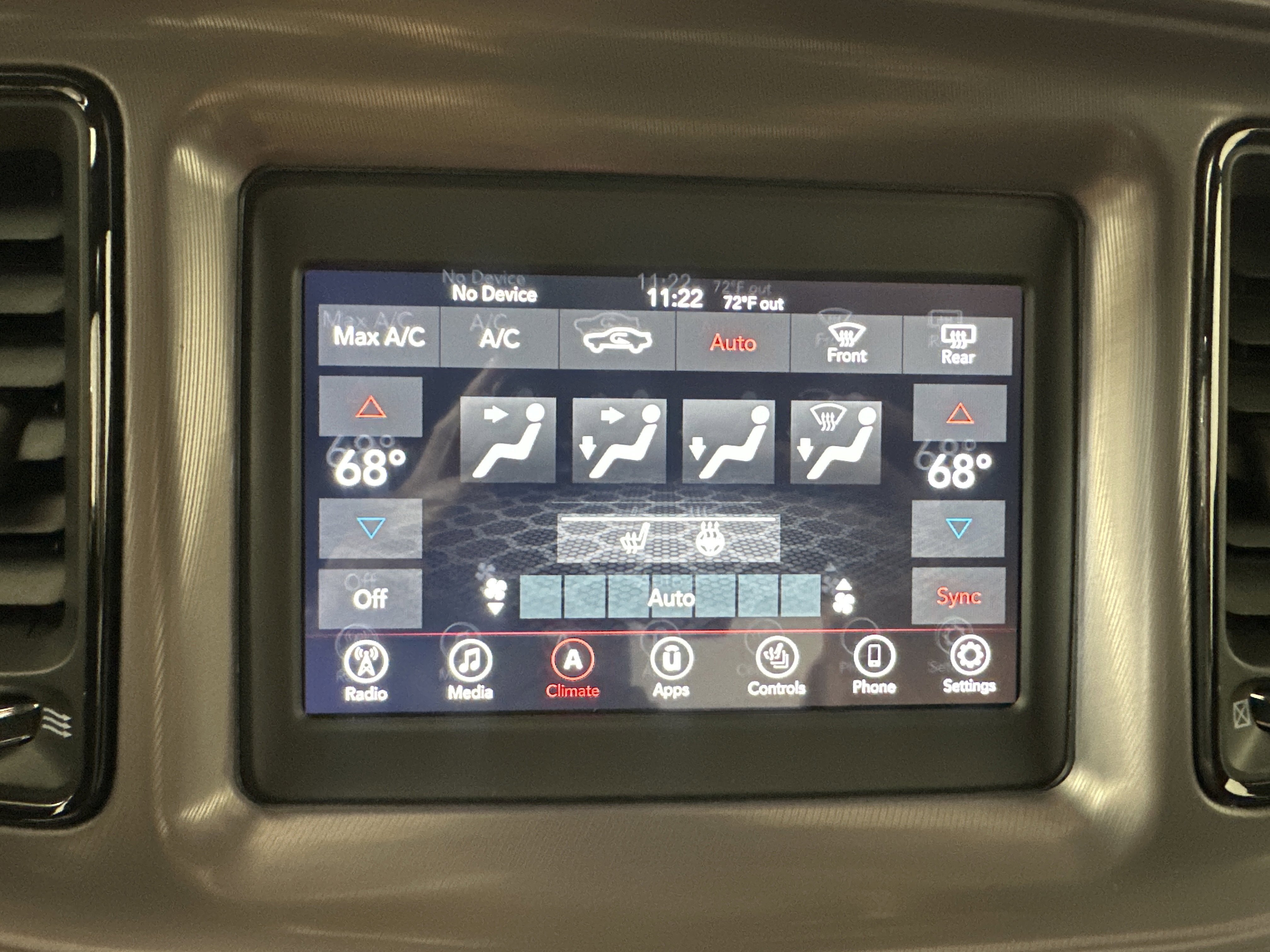 Certified Used 2023 Go Mango Dodge SXT image 16