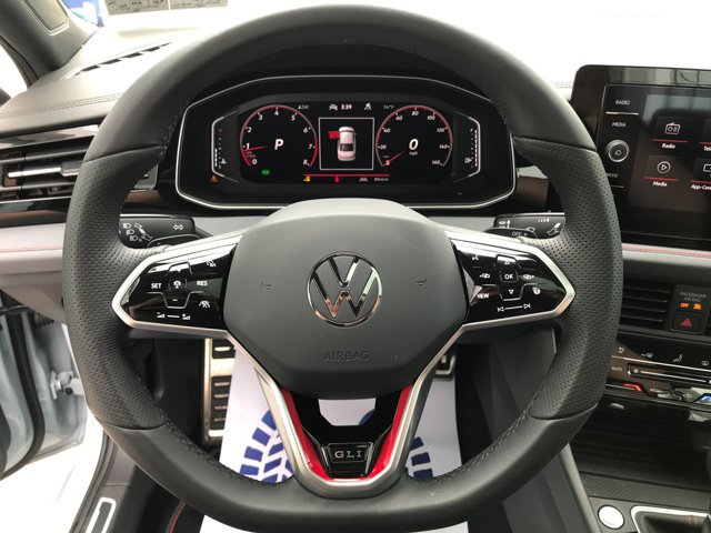 Certified Used 2025 Monument Gray w/Deep Black Roof Volkswagen Autobahn image 15