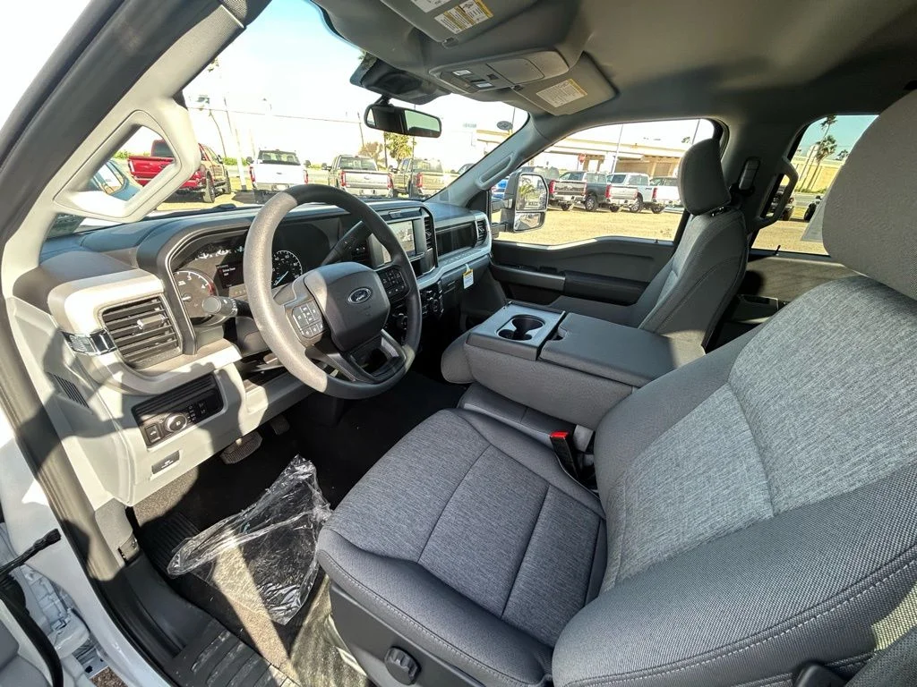 New 2026 Oxford White Ford F-250® XL image 16