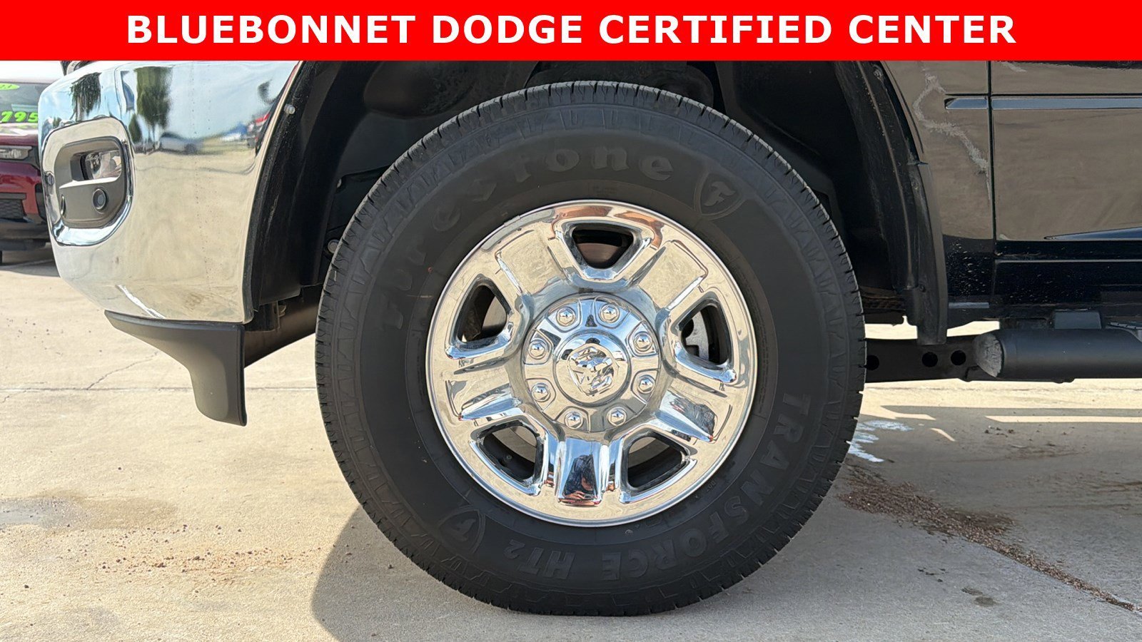 Used 2025 Diamond Black Crystal Pearlcoat Ram Tradesman image 29