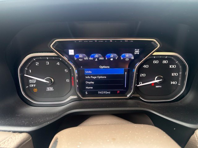 Used 2021 White Frost Tricoat GMC Denali image 16