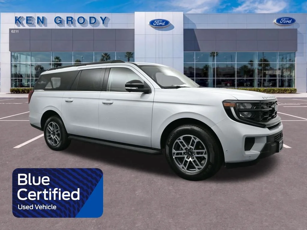 2025 Ford Expedition Active MAX's photo