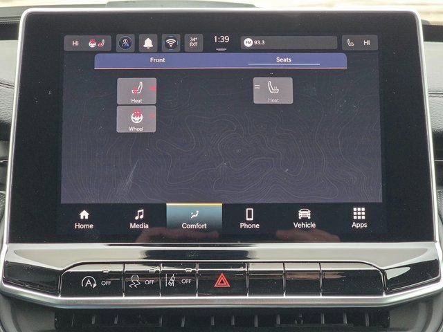 New 2026 Silver Zynith Metallic Clearcoat Jeep Latitude Altitude image 28