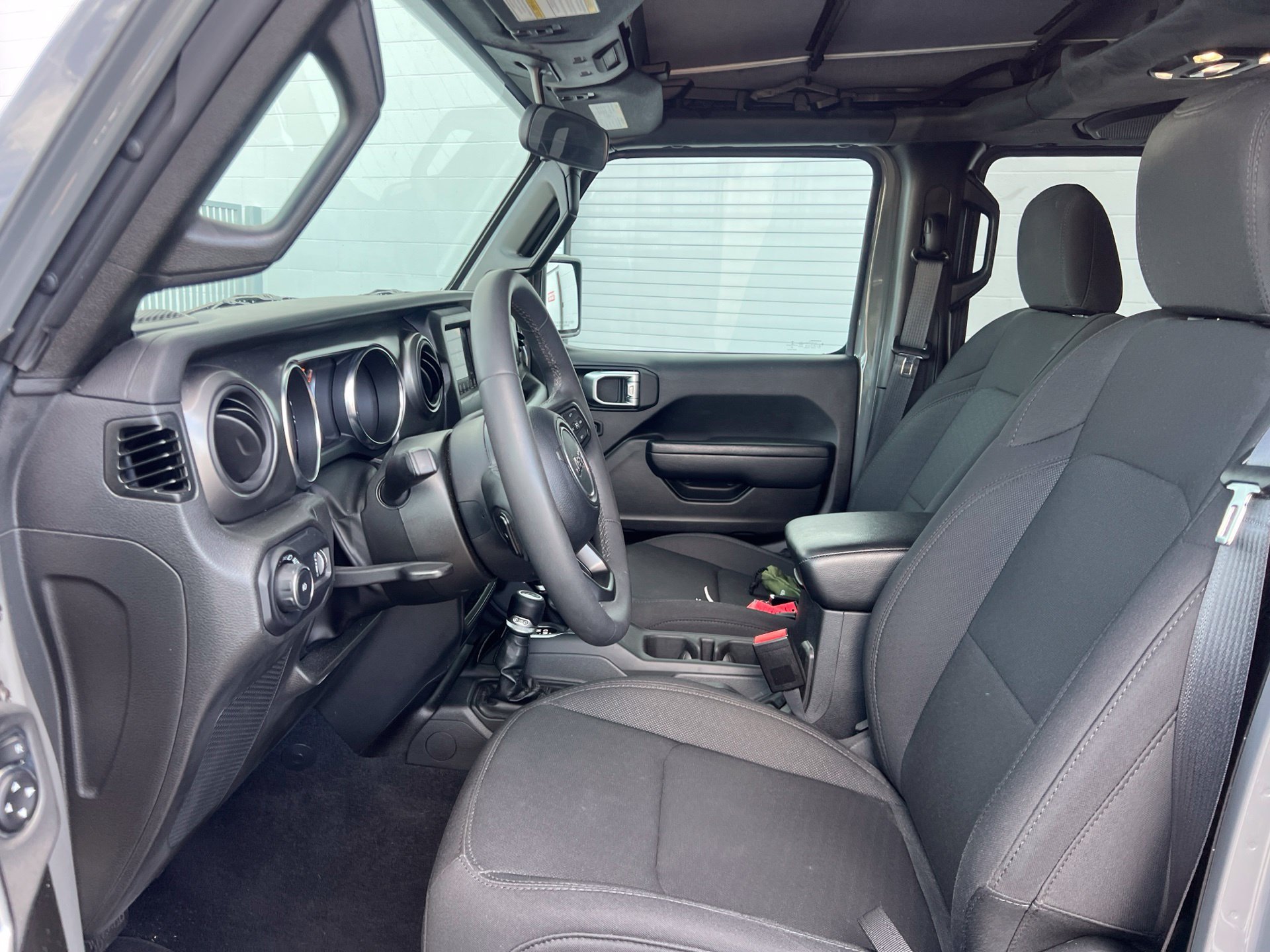 Used 2023 Gray Jeep Sport image 25