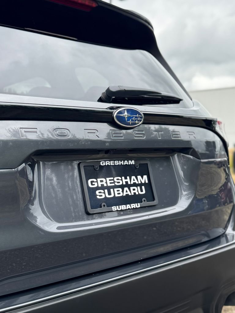 Used 2025 Magnetite Gray Metallic Subaru Premium image 46
