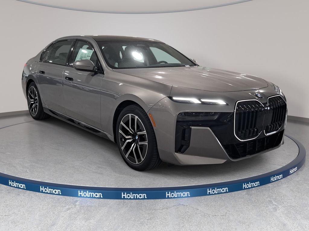 New 2026 Oxide Grey Metallic BMW 740i image 3