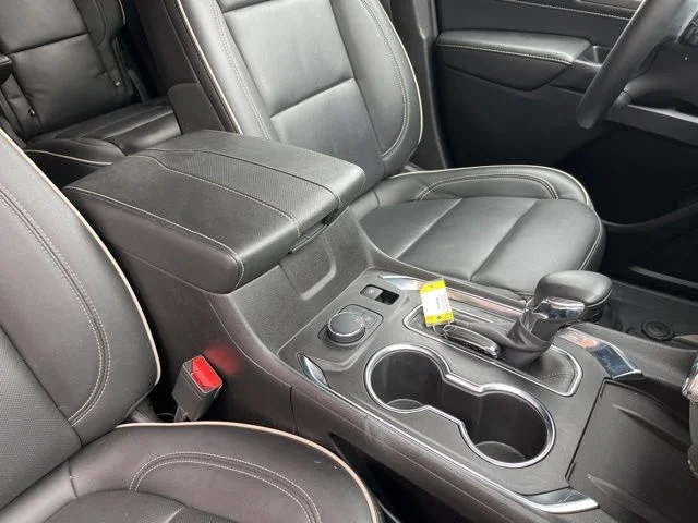 Used 2023 Black Cherry Metallic Chevrolet Premier image 57