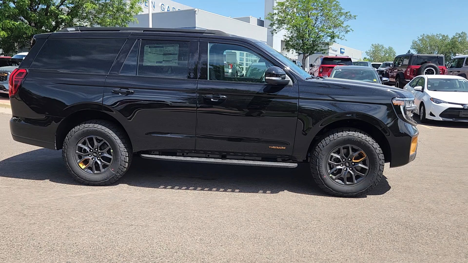 New 2026 Agate Black Metallic Ford Tremor image 6